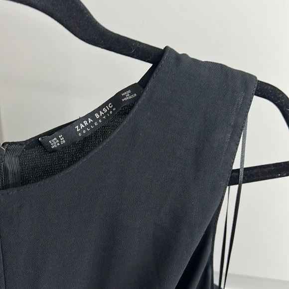 Zara Basic Collection Twist-Front Cut-Out Dress - Picture 6 of 6